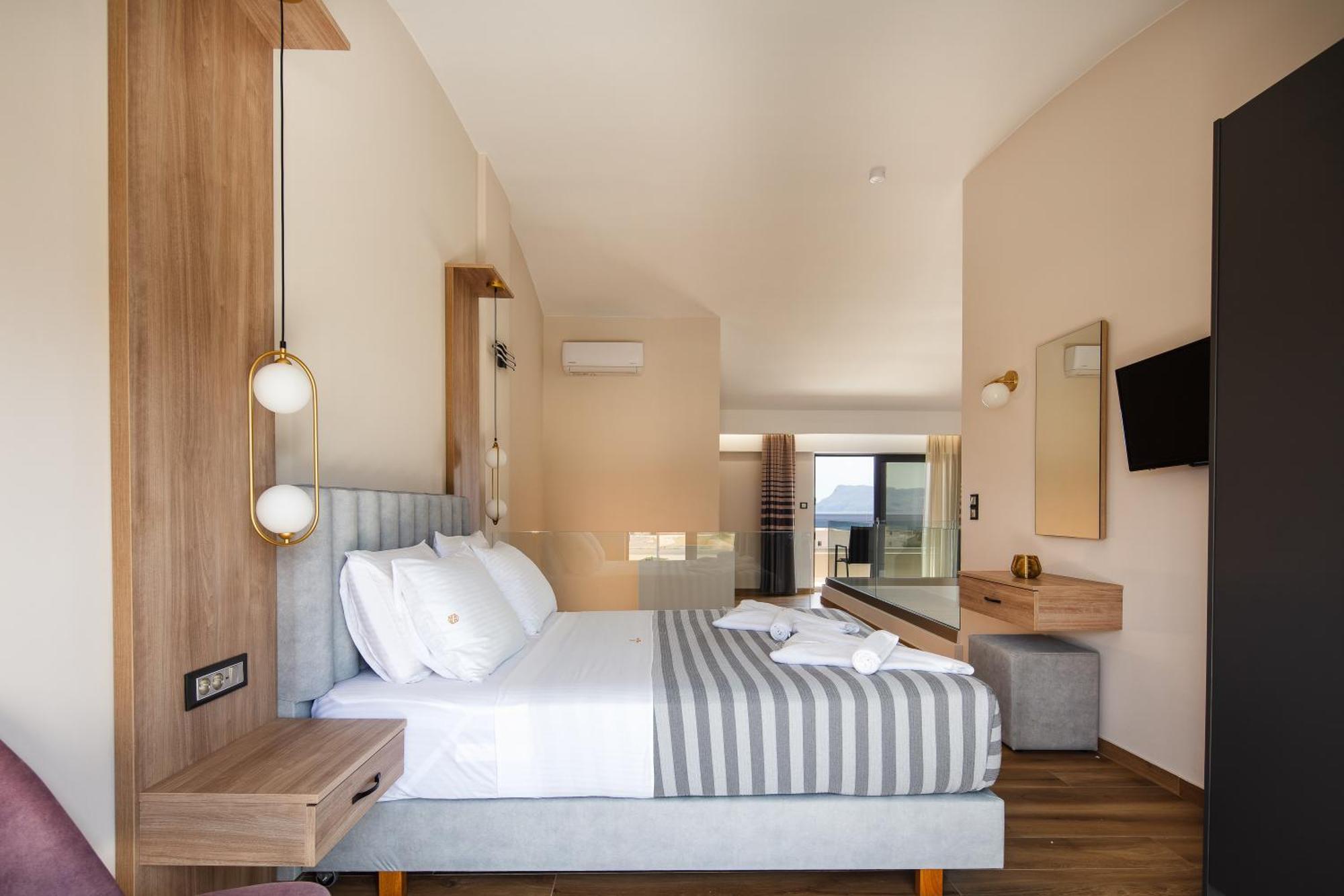 Sapphire Horizon Suites Kíssamos Buitenkant foto