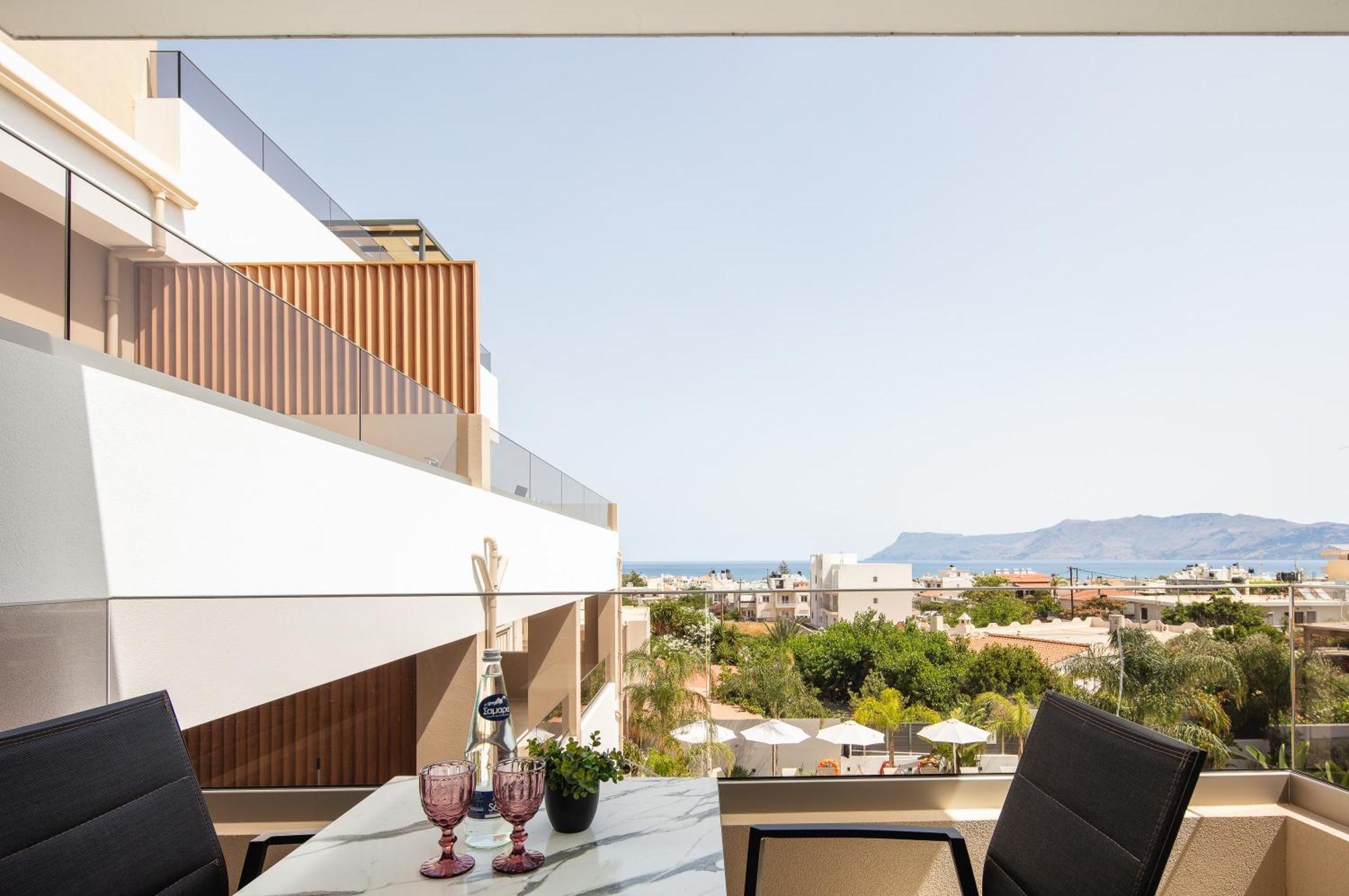 Sapphire Horizon Suites Kíssamos Buitenkant foto